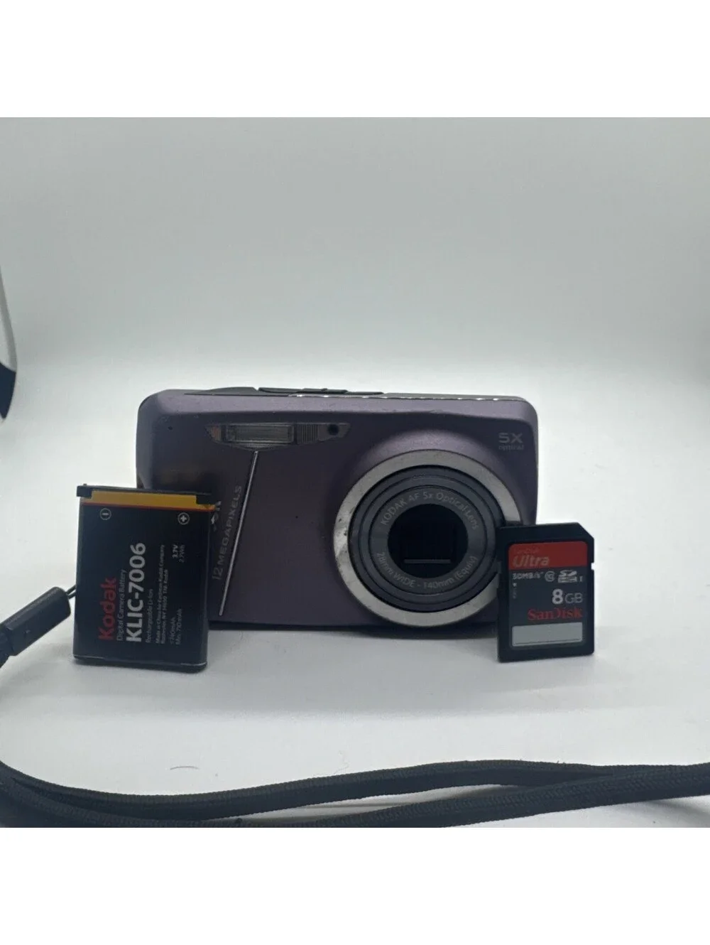 Kodak Easyshare M550 12.0 Mega Pixels 5x Optical Zoom Compact Digital Camera
